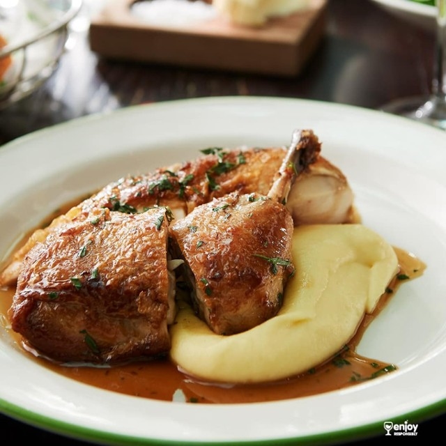 Roasted Chicken with Sauce Chasseur