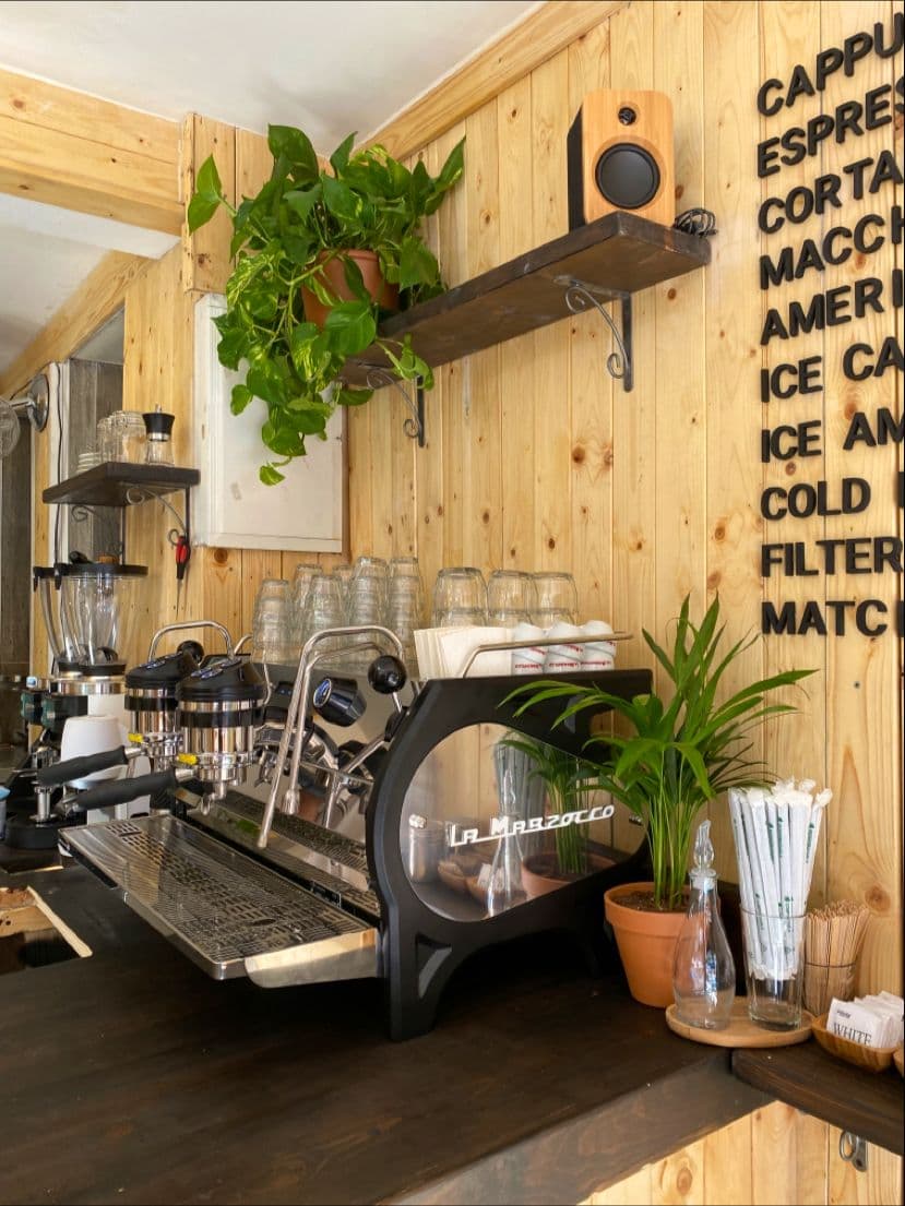 Chacho's Cafe