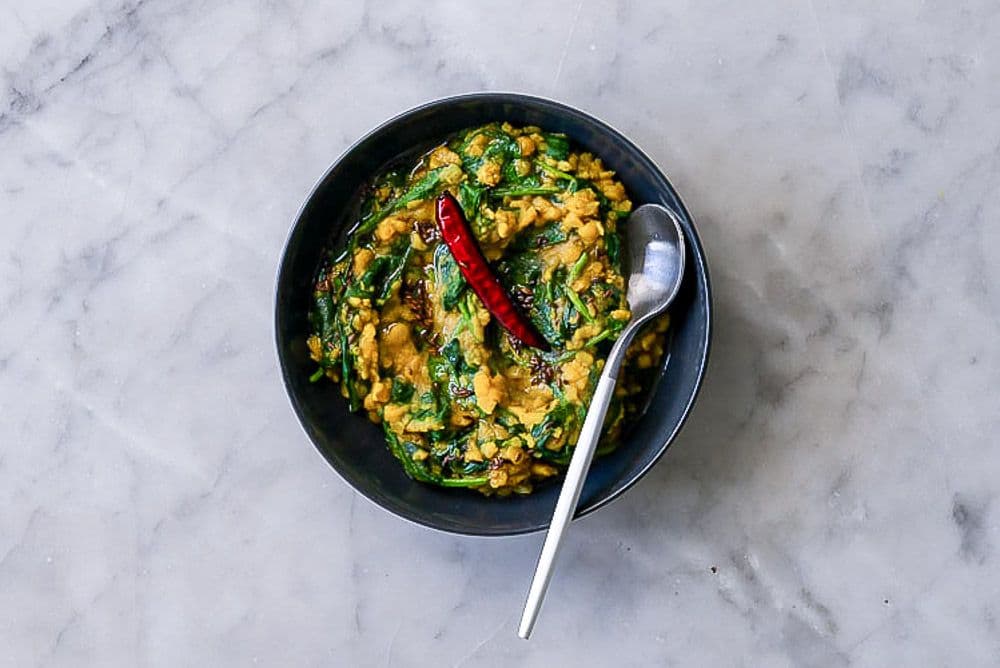 Yellow Dahl with Garlic and Spinach