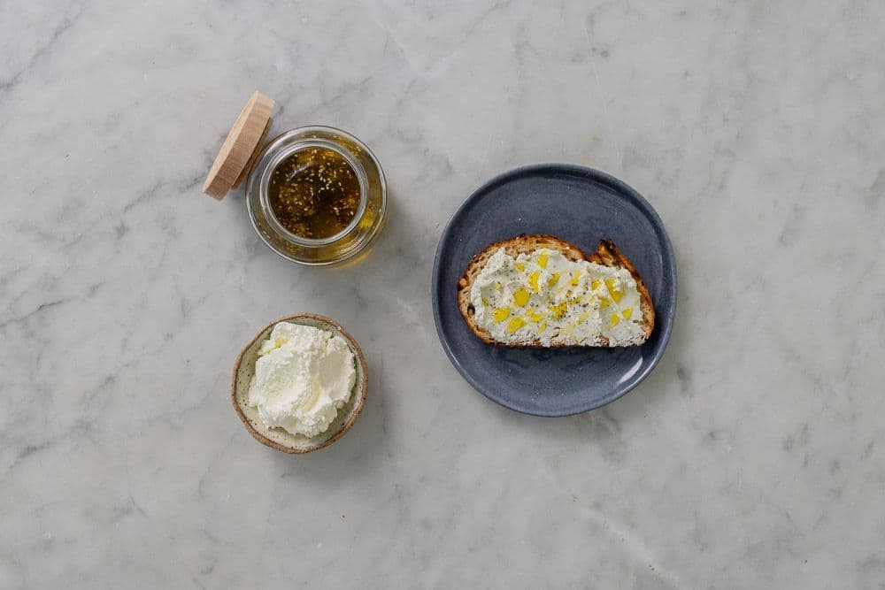How to make Homemade Labneh technique preview