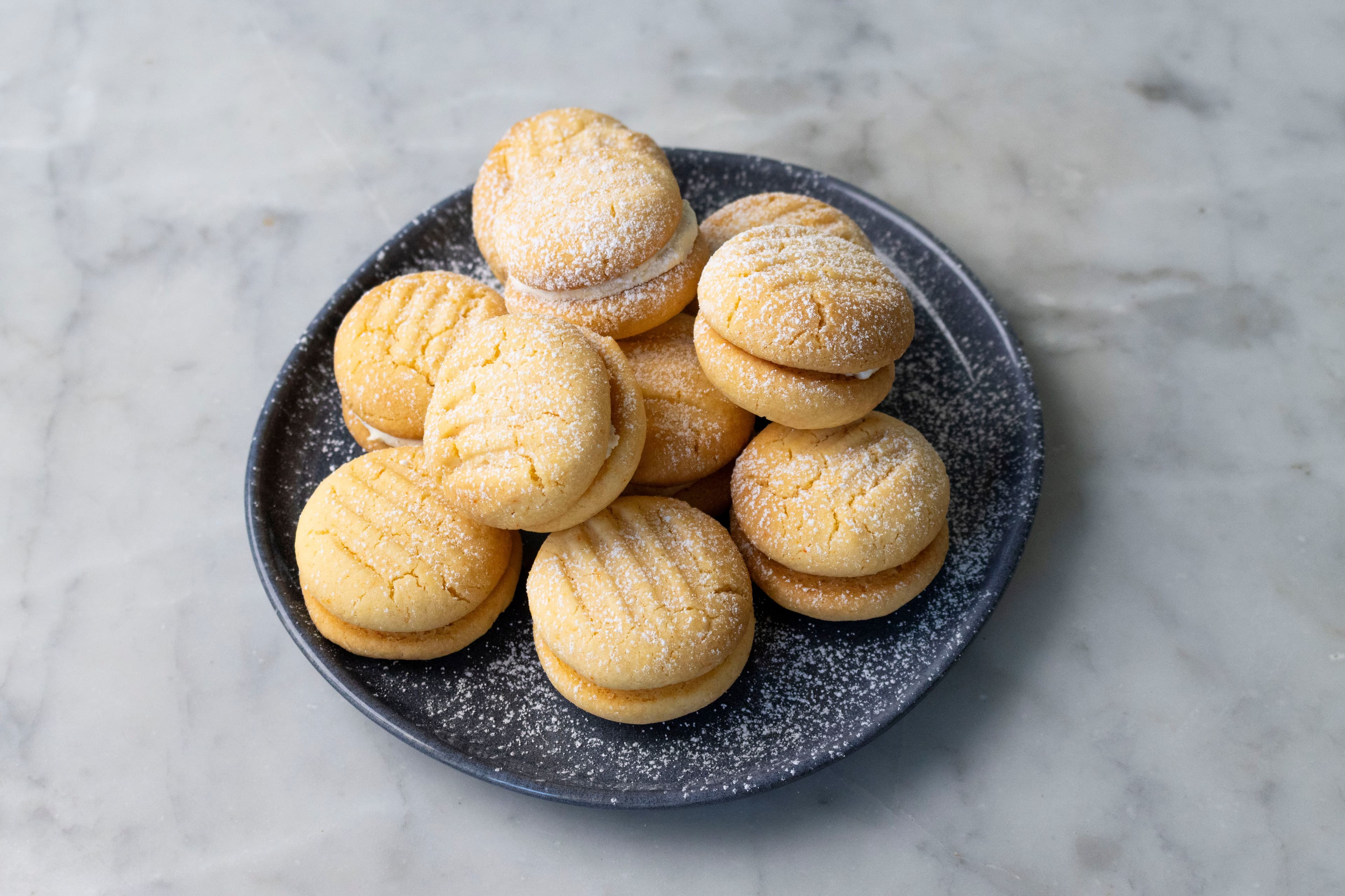 Yo-yo biscuits