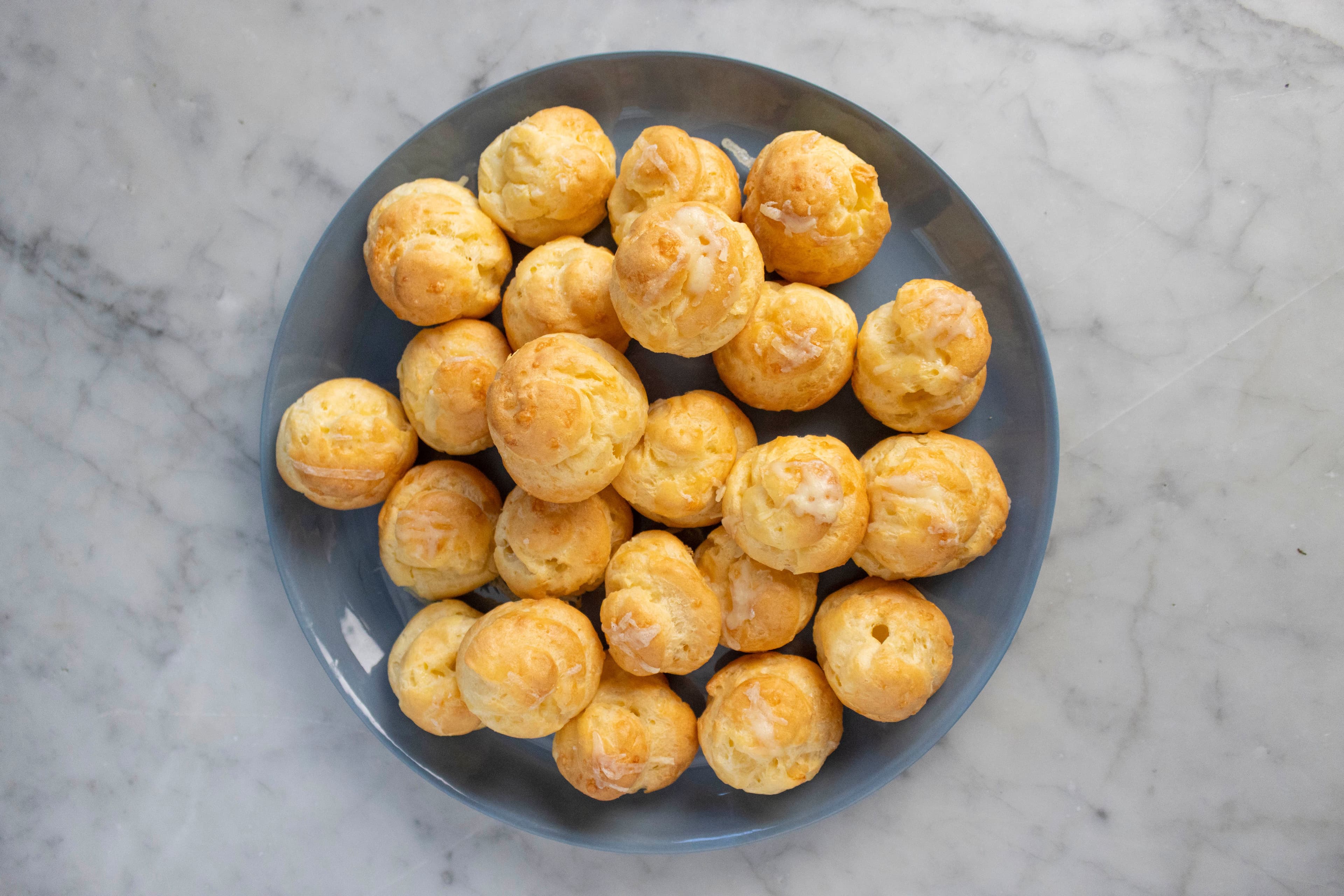 How to make Gruyère Gougères technique preview