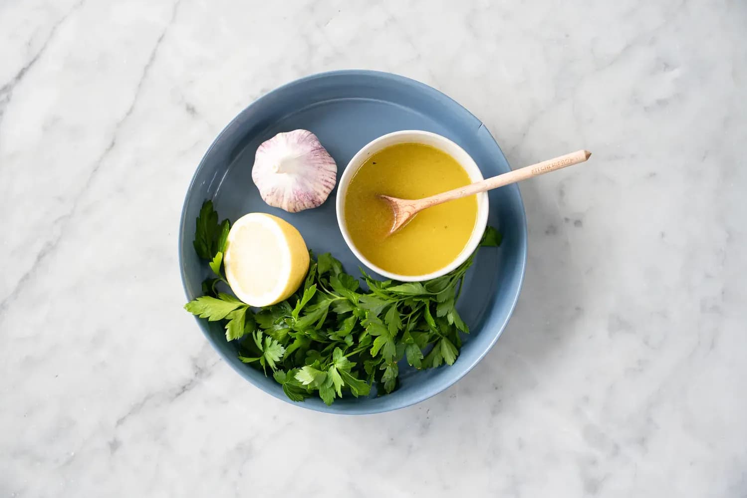 How to make a Basic Lemon Vinaigrette