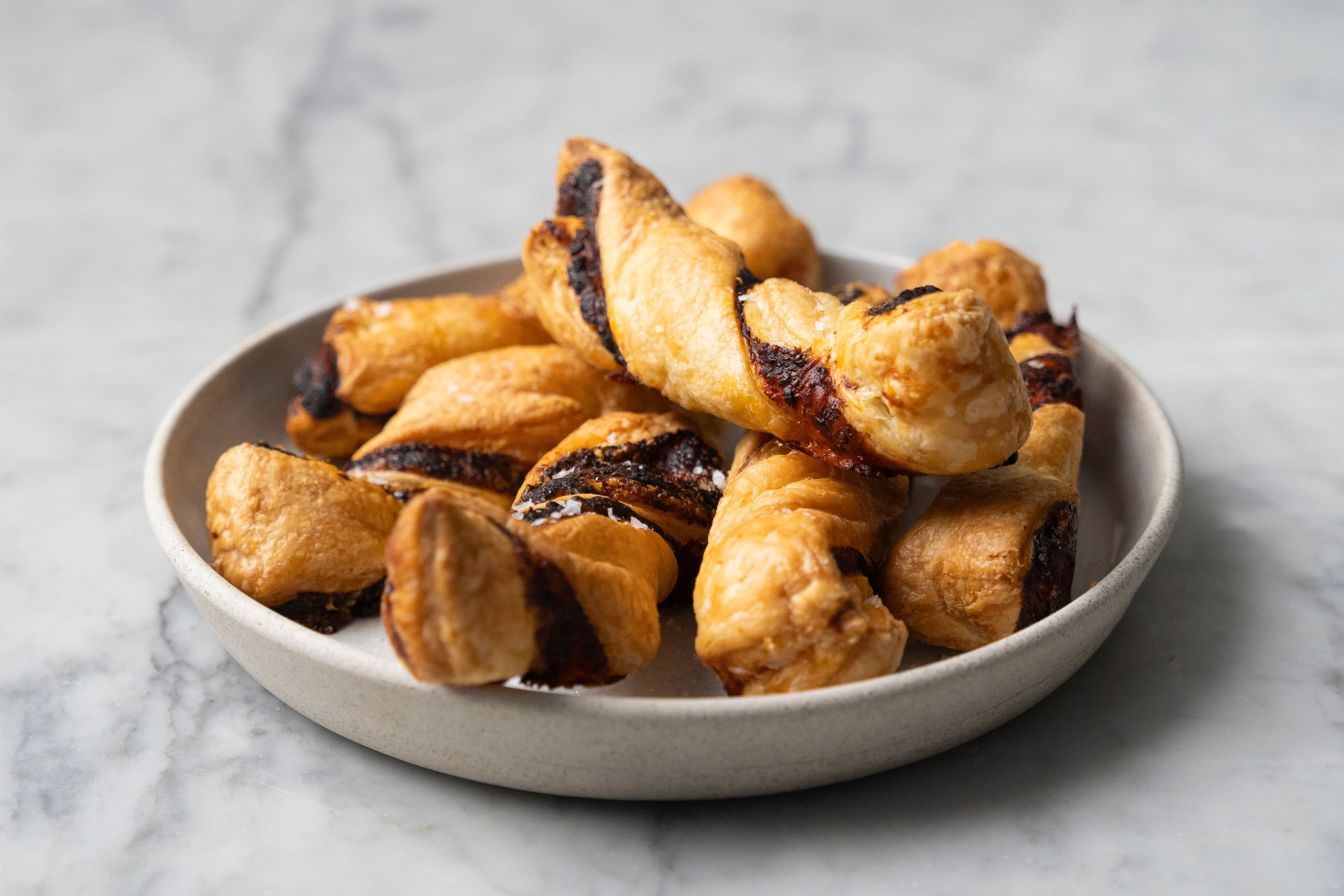 Air Fryer Pizza Puff Sticks recipe preview