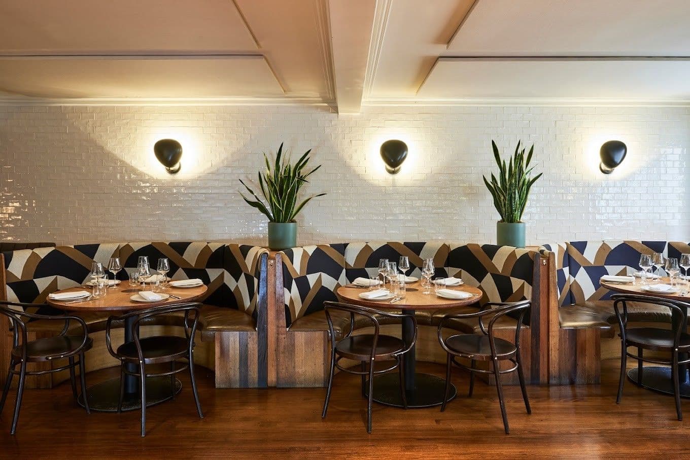 Images for Carlton Wine Room