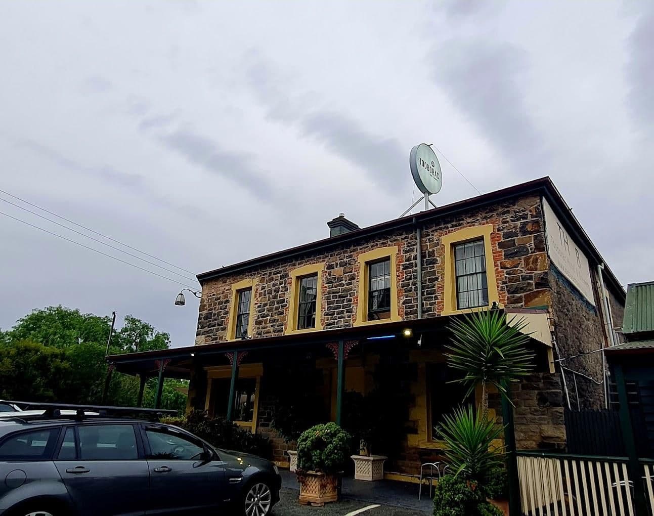 Images for Tooberac Hotel and Brewery