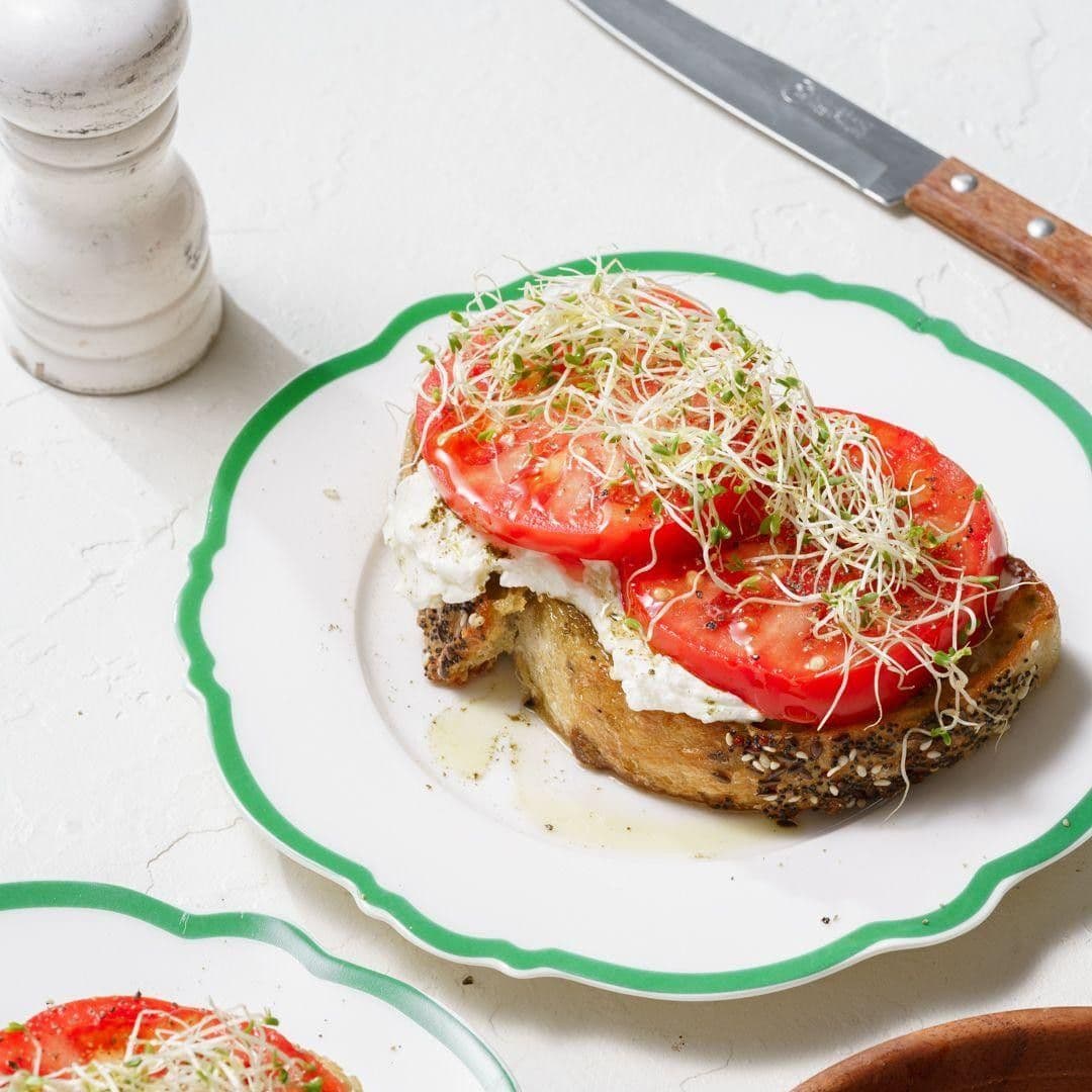Tomatoes on Toast