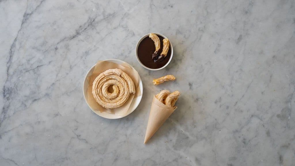Churros Con Chocolate
