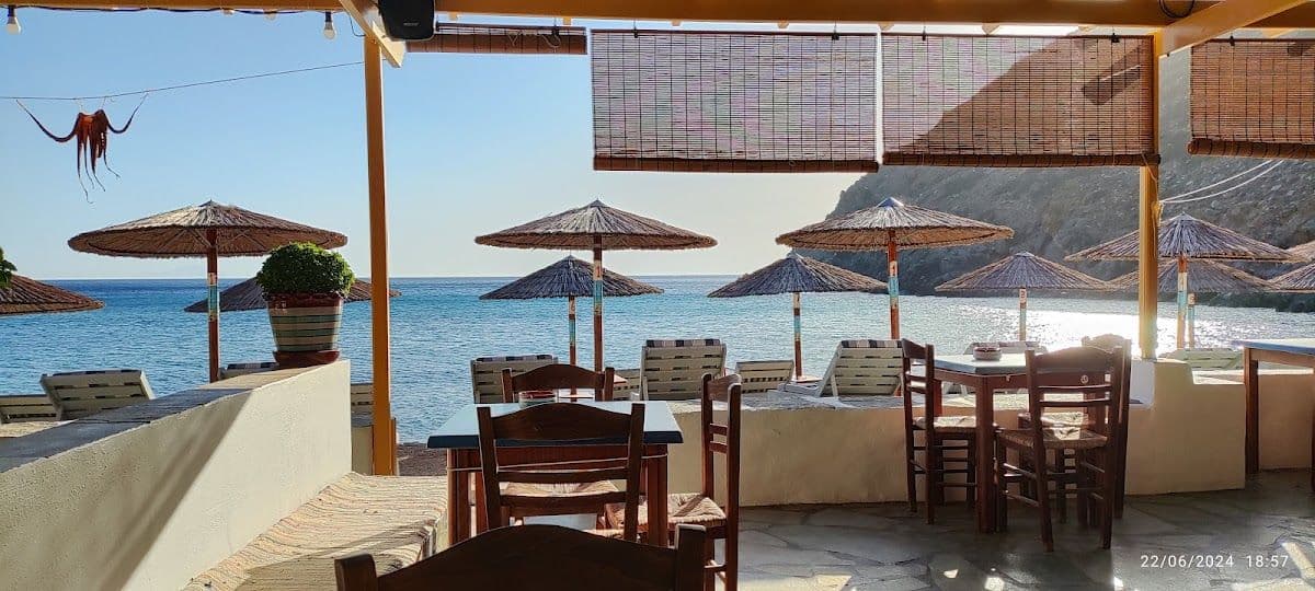 Cafe Restaurant The Vroulidia